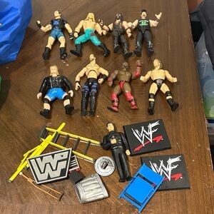 Wrestling Action Figures Set with Accessories